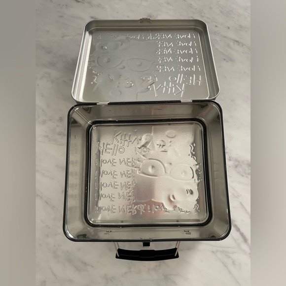 HELLO KITTY “I LOVE NERDS” TIN LUNCH BOX BY LOUNGEFLY, MINT - Picture 7 of 7